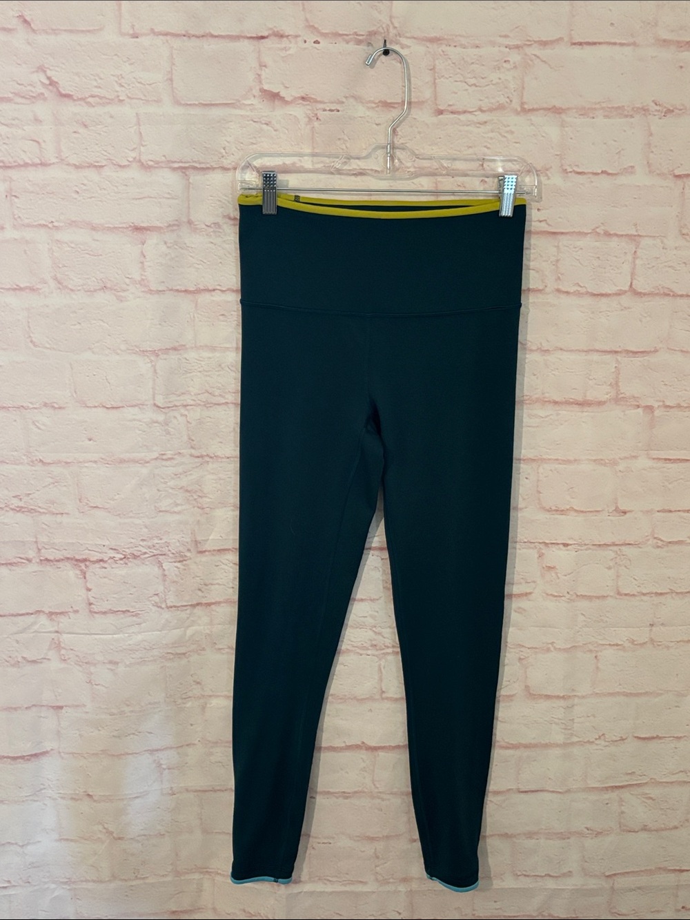 Cotopaxi forest green leggings